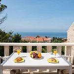 De Luxe Apartment Mediteran 3****